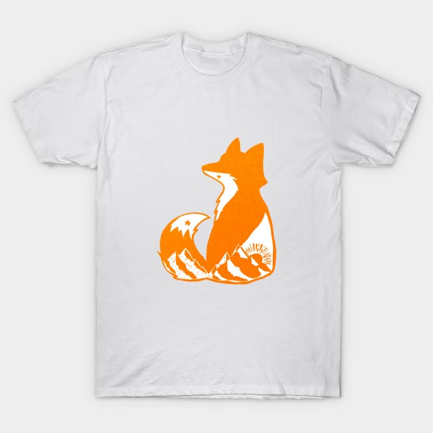 Fjallraven - fox of adventure T-Shirt by Uwaki